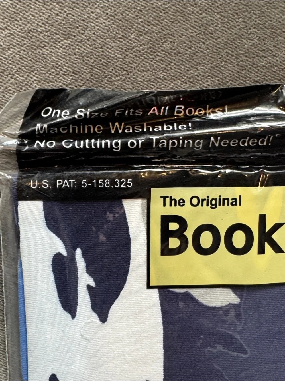 Book Looks vintage stretchable